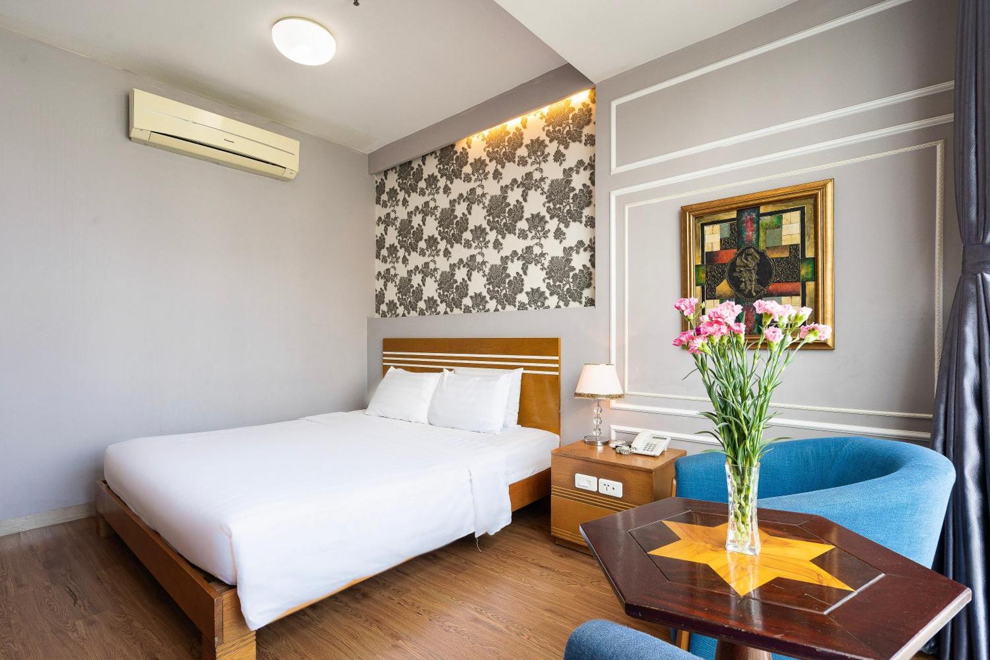 Lucky Star Hotel 266 De Tham Hô Chi Minh-Ville Extérieur photo